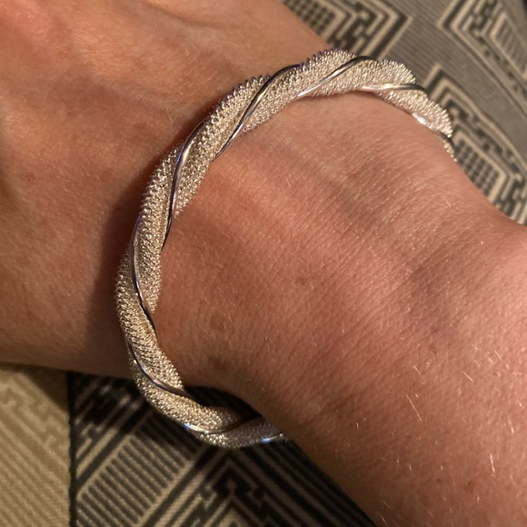 Let’s Still sell Just 💁🏼♀️‘ BE CLEAN ‘ - Picture 2 of 3